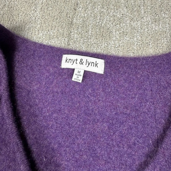 Knyt & Lynk Purple 100% Cashmere V-Neck Long Sleeve Sweater Size M - Picture 2 of 6